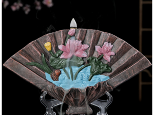 Decoratiune suport conuri parfumate backflow, forma de evantai cu lotus (Cod F61)